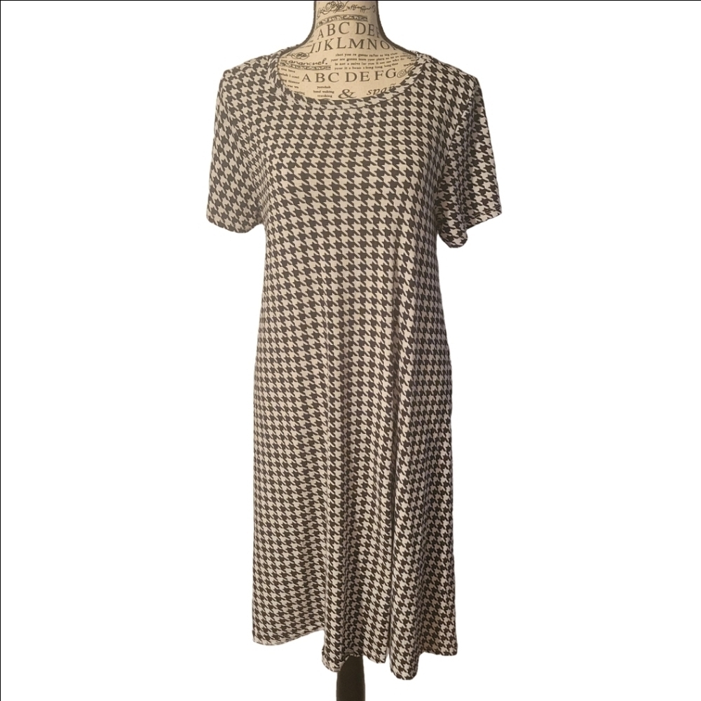 LuLaRoe Black and White Houndstooth High Low Dress